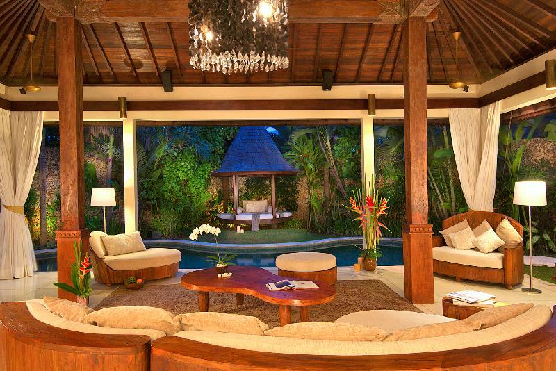 Villa Kubu Seminyak Luaran gambar
